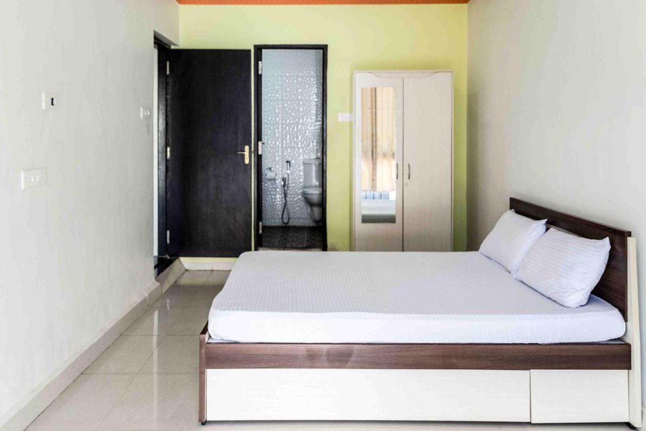 Apartment Almeria' Walk To Candolim Beach Candolim
